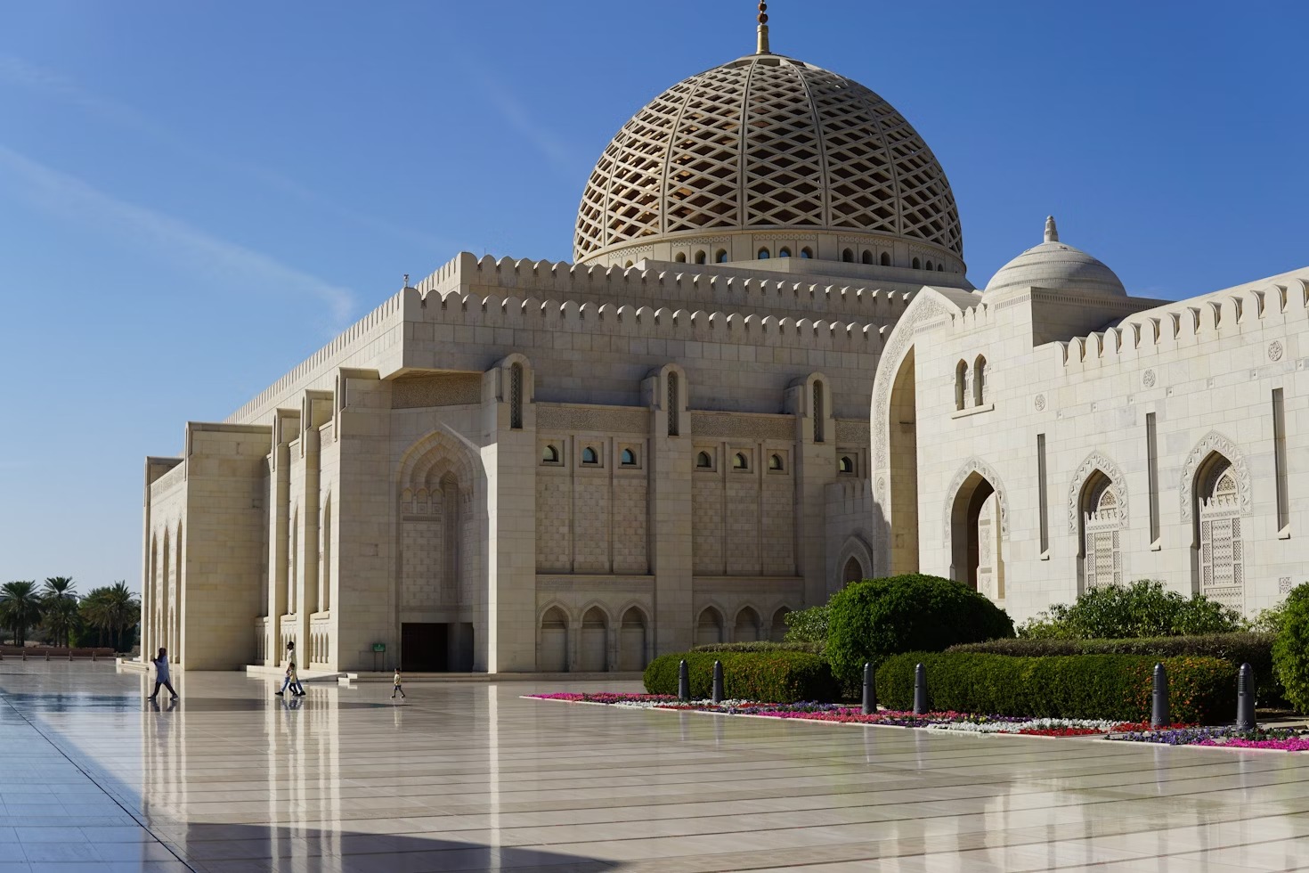 Oman One Way Groups